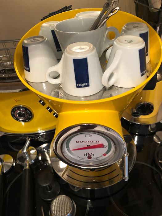 Дизайнерска кафемашина  BUGATTI DIVA