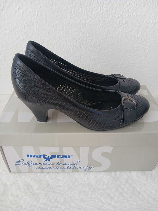 Дамски обувки р-37