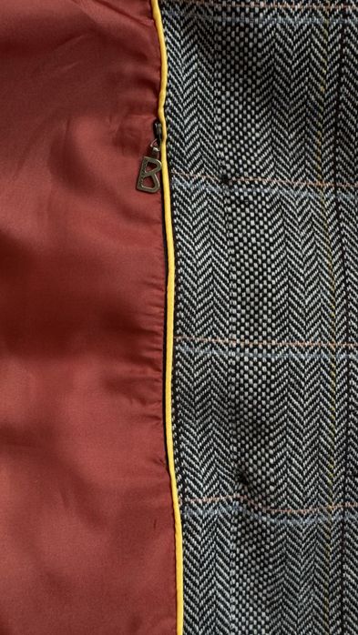 Нов дамски блейзър сако Bogner размер 38