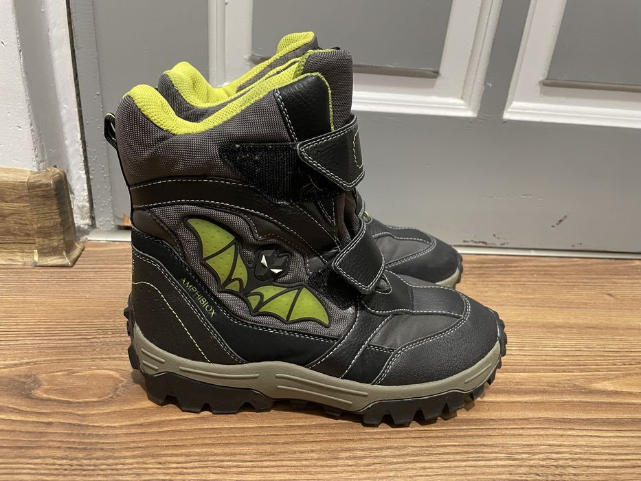 Нови детски туристически обувки GEOX