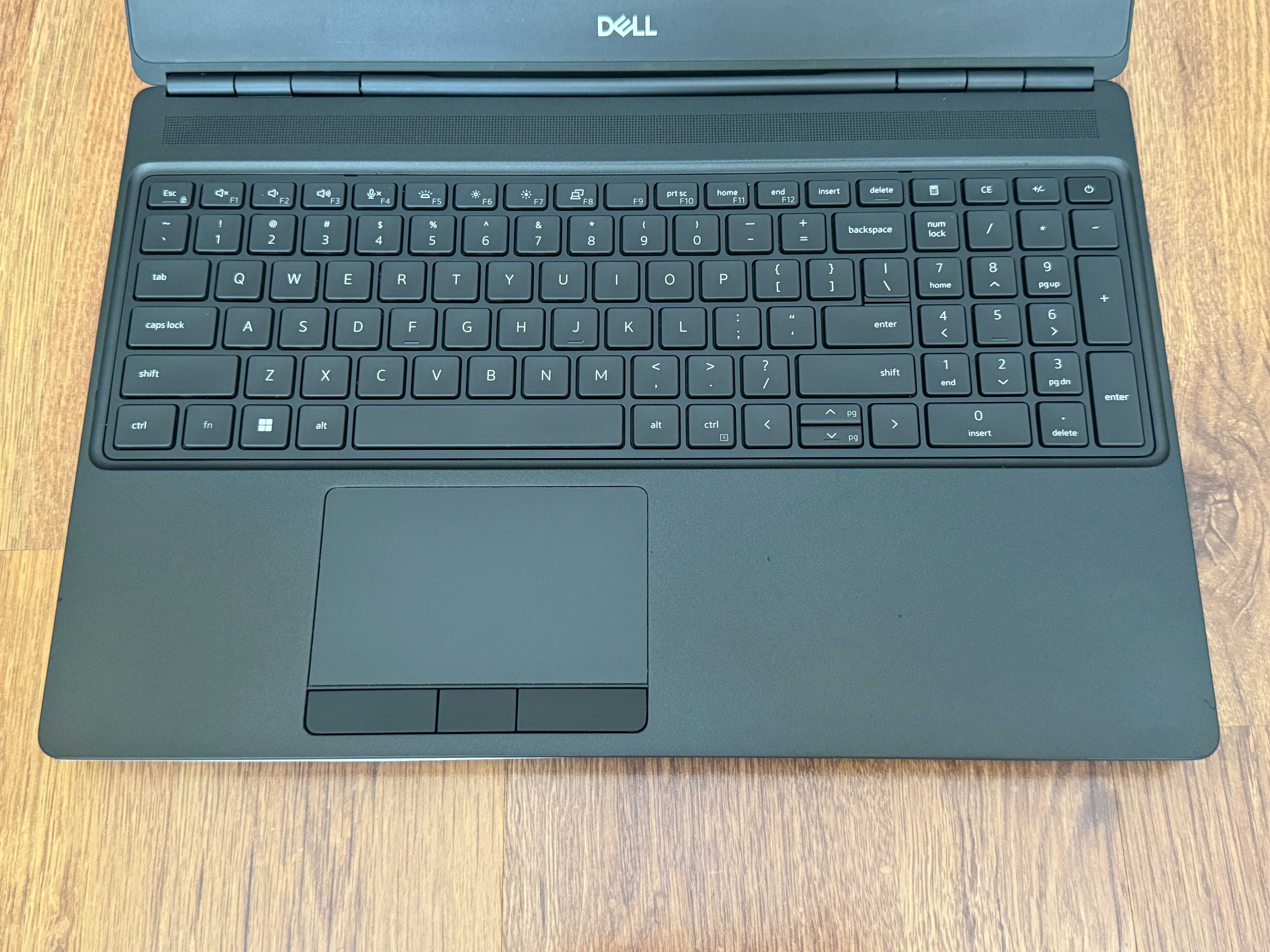15.6 UHD 4K Xeon W-11955m DELL Precision 7560 128GB RAM/RTX A5000 16GB
