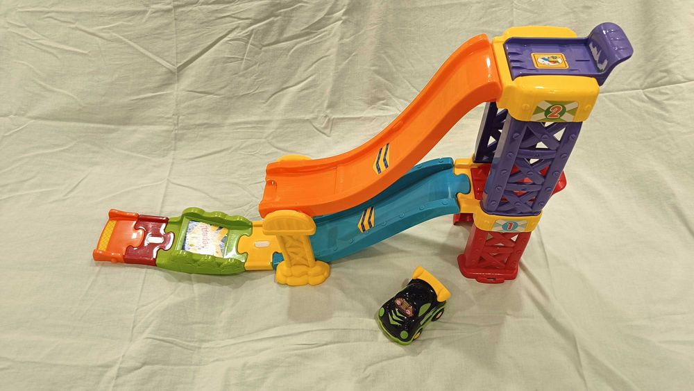 Vtech 2 в 1 Гоночный спуск с интерактивной машинкой (Оригинал)