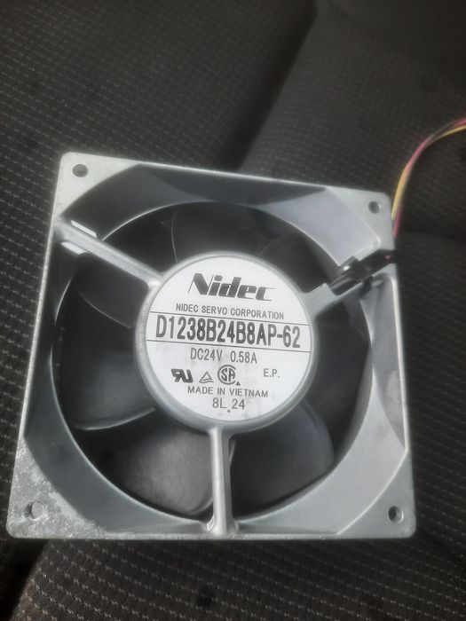 Ventilator cooler 24v
