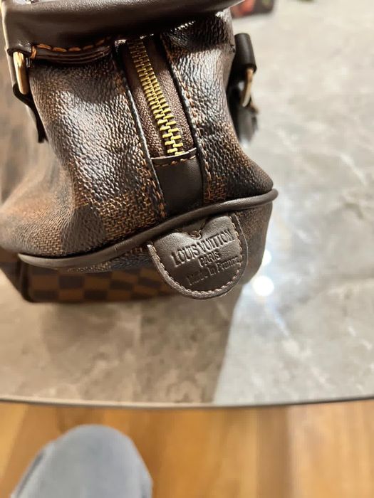 Geantă tip Louis Vuitton Speedy Damier, stare uzata