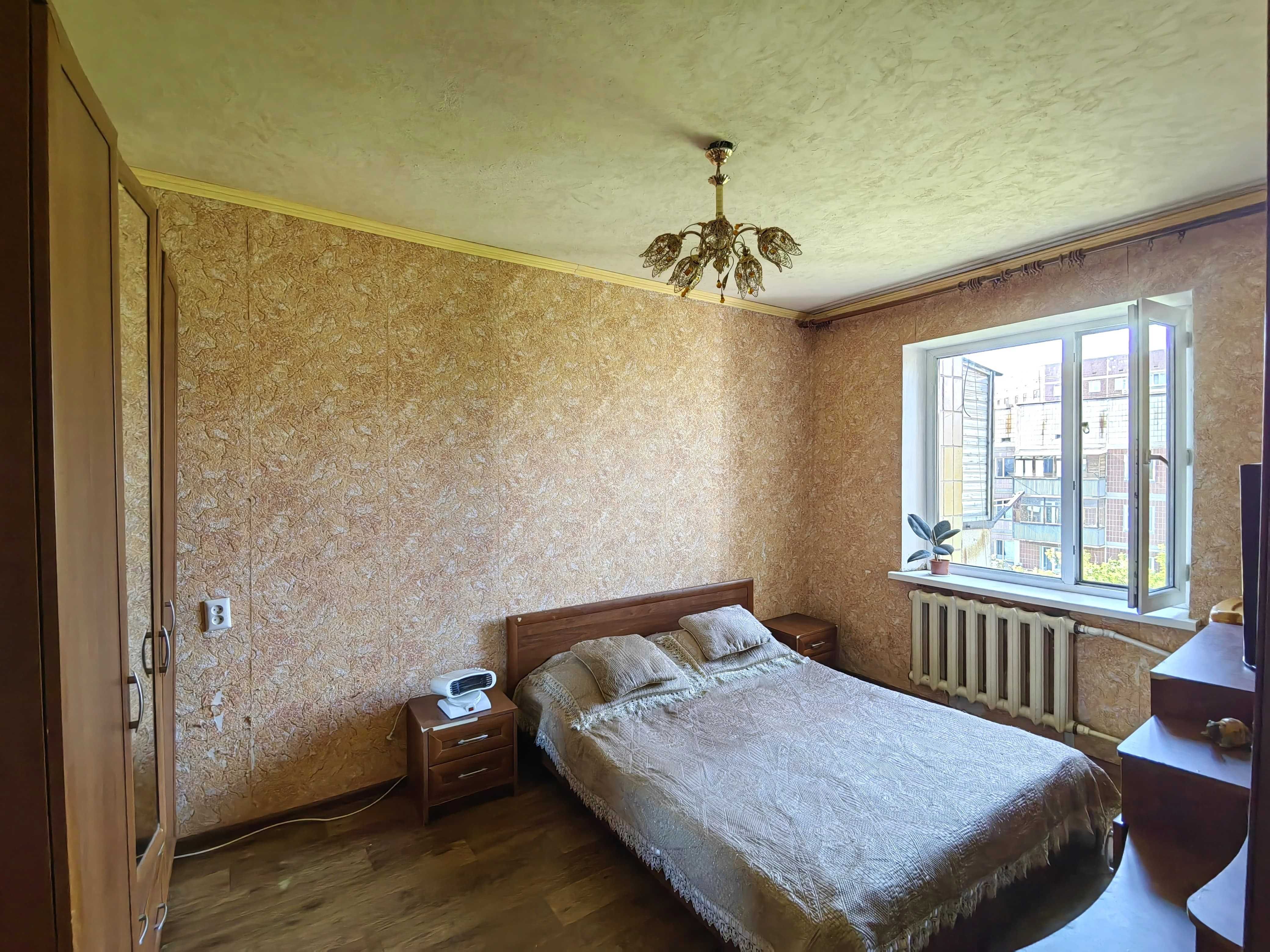 Улучшенная 2-комнатная, 54м², 1986 г.п,Юго-Восток мкр. Степной-2 дом 3