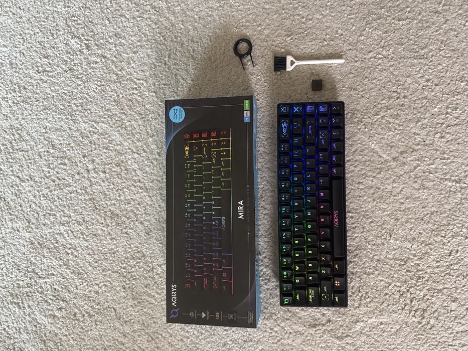 Tastatura mecanica AQIRYS, Mira