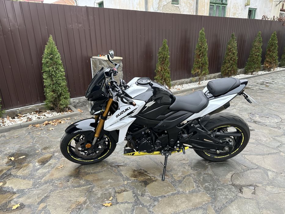 Suzuki Gsxs 750 A1