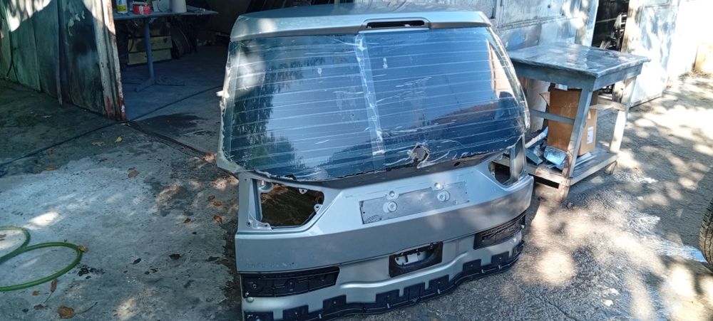 Задна врата за ford galaxy