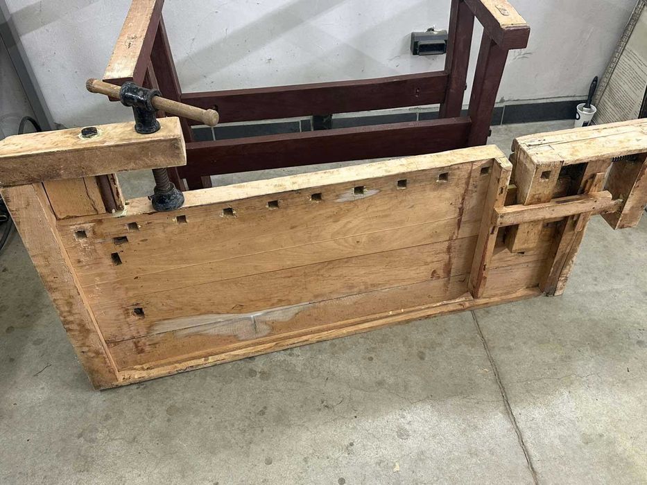 Стар Дърводелски Тезгях