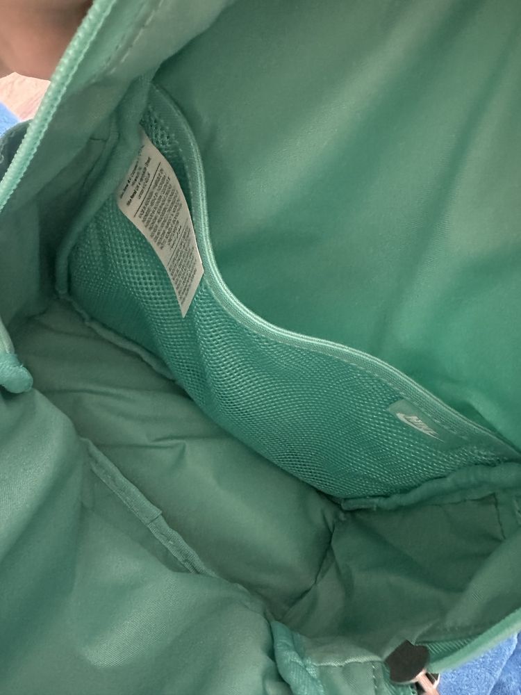 Малка раница NIKE