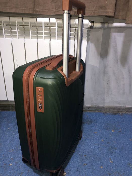 Чемодан для путешествие