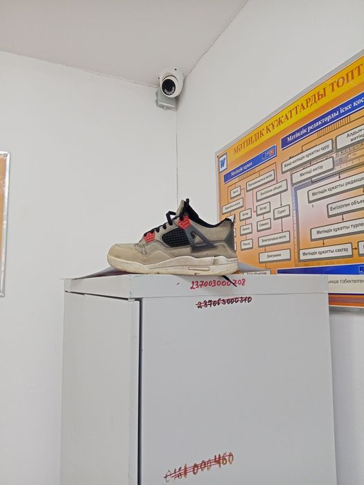 Ботинок великого ШИКИША ДАВИДА оригинальная вещь снята с самого шикиша