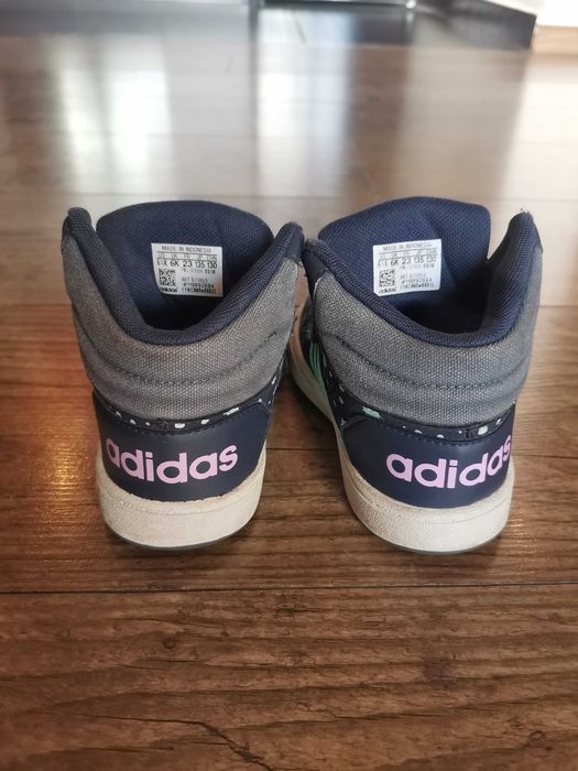 Детски обувки Адидас 23 номер