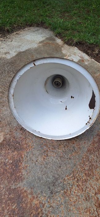 Голяма индустриална лампа