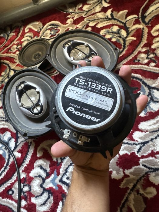 Kalonka sotiladi KENWOOD 450w holati yaxshi piyoner ham bor bitta borr