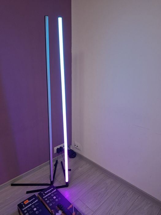 Lampa inteligenta rgb Sotipevs