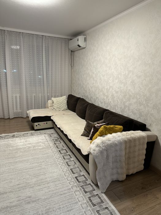 Продам диван 3 метра