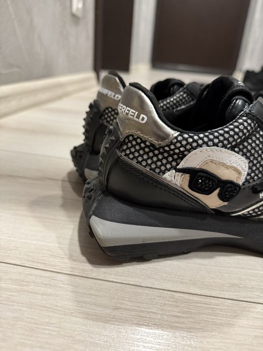 Обувки Karl Lagerfeld