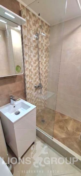 Продава се Тристаен апартамент в Варна, Чайка - 70 кв.м за 1275 €/кв.м - Снимка #7