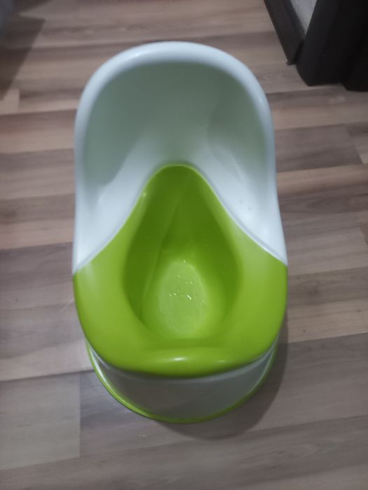 Продам горшок ИКЕА, горшок Пластишка