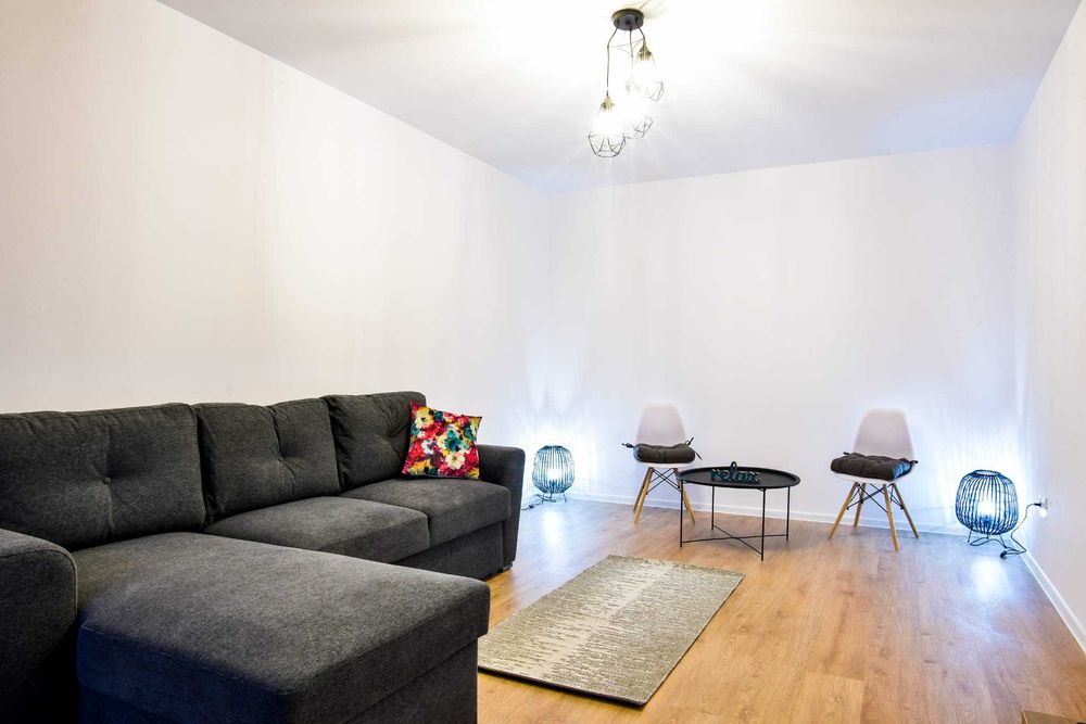 Cazare regim hotelier Brasov – 2 camere, Coresi Mall (ALENI 5)