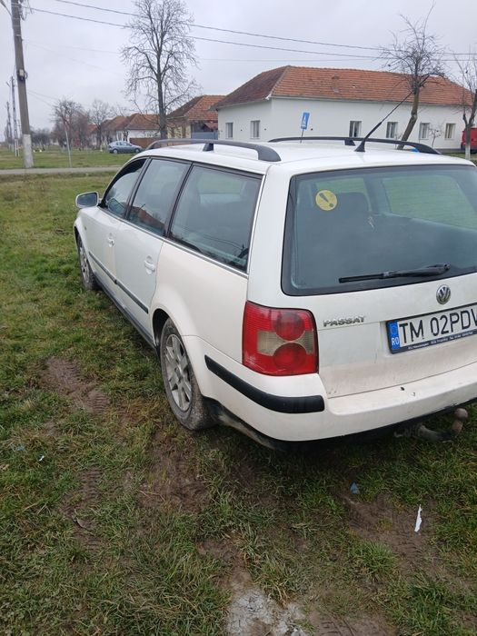 Vând Wolkswagen pasat