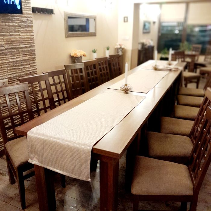Mese si scaune restaurant set