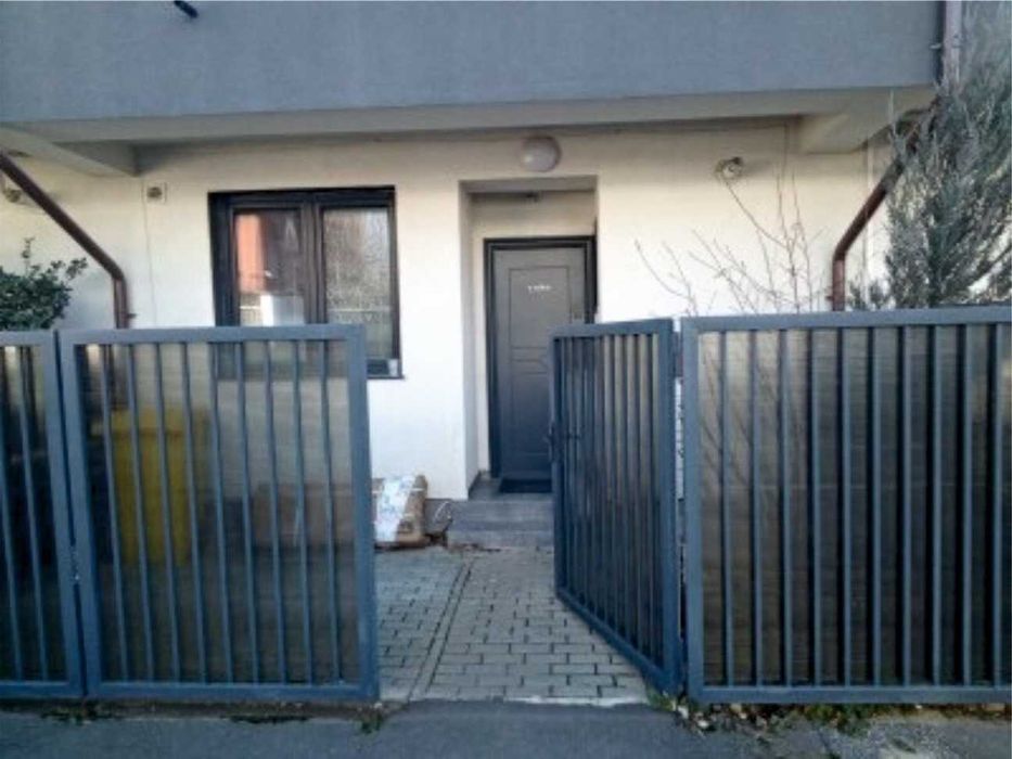 Casa de Vanzare - Sector 4