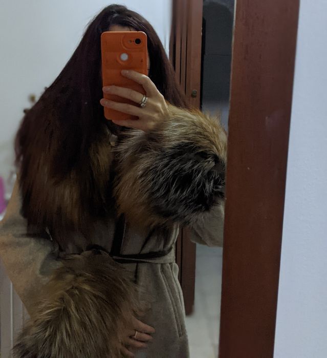 Palton alpaca cu blana vulpe