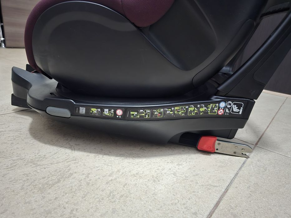 Scaun auto Britax Romer Isofix I size Dualfix M Burgundy