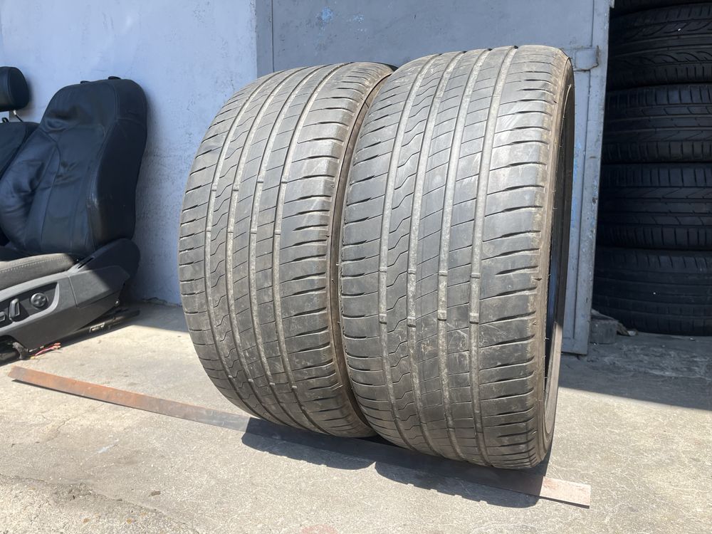2 бр. летни гуми 255/40/19 Firestone DOT 5021 4 mm