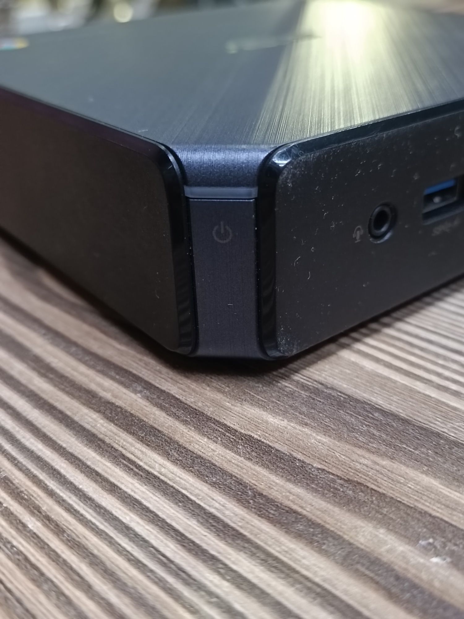 Мини компютър Asus Chromebox 3