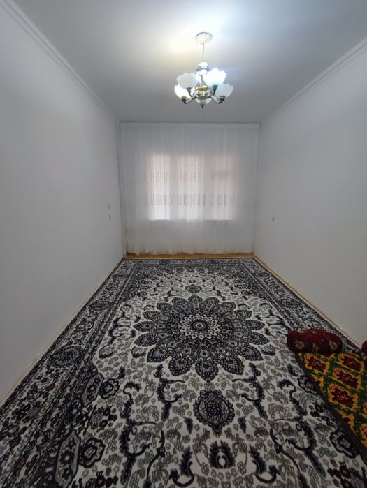 2х комнатная с обстановкой в 10 микрорайоне (молочка)