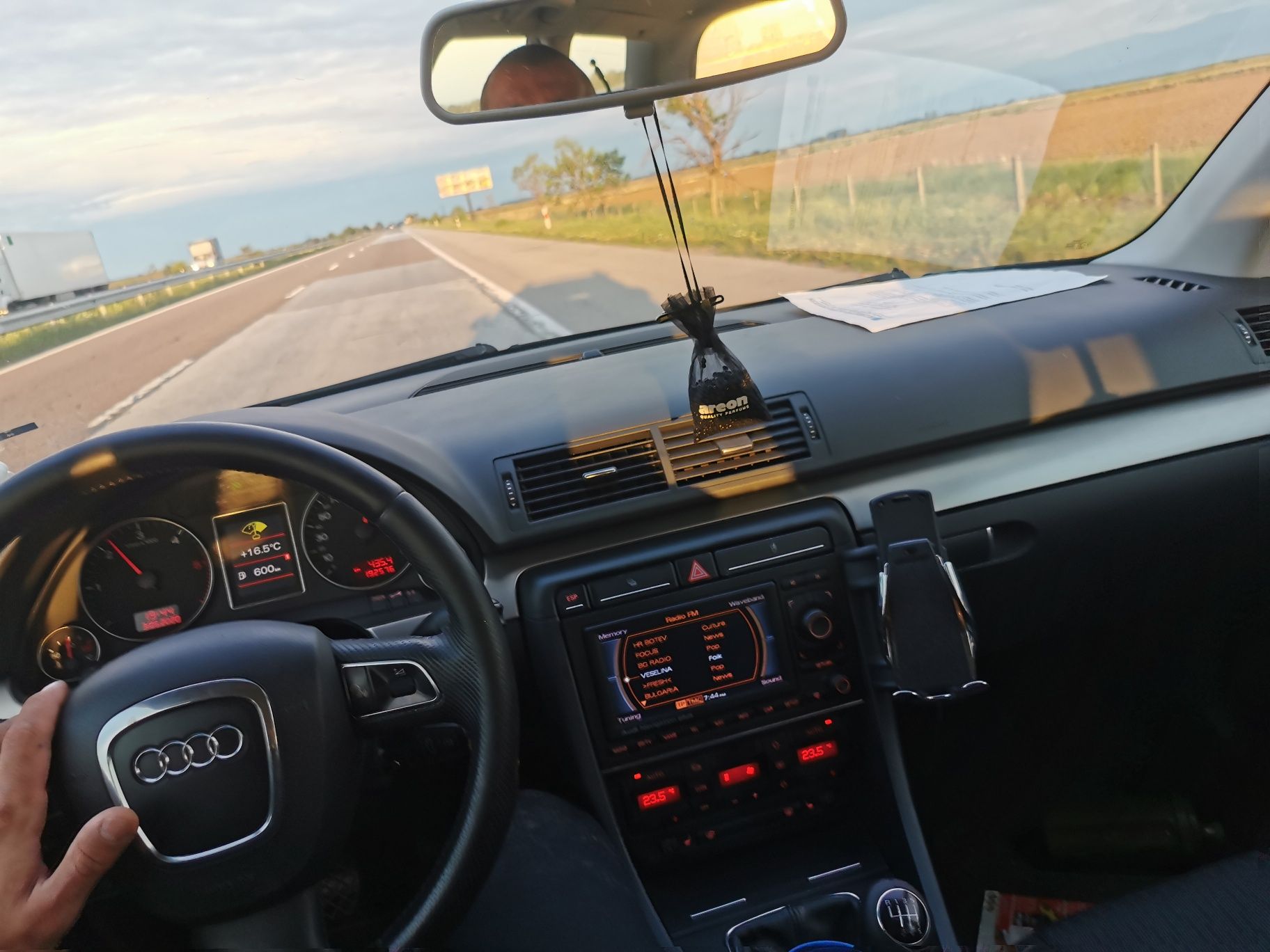 Ауди а4 б7 2.0 bpw 140 кс audi a4 b7 2.0 bpw 140 ks НА ЧАСТИ