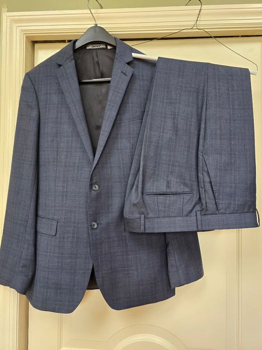 Мужской костюм “Cacharel” пиджак и брюки