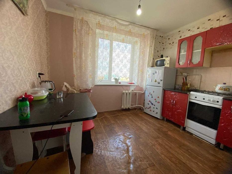2-комн. квартира, 48.7м², 9/9 этаж
Каирбекова, д. 405