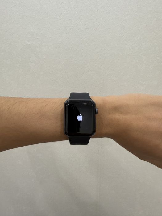 Продам Apple watch 3 42mm 85%