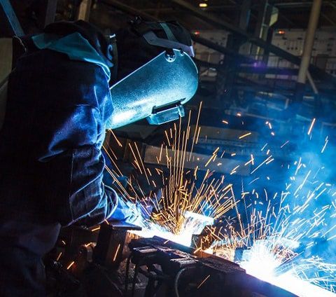 Сварщик с выездом., сварочные работы, сварка,.