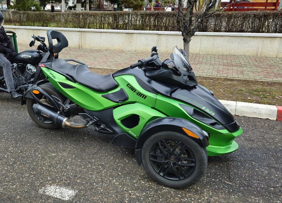 Can Am Spyder RSS 2013