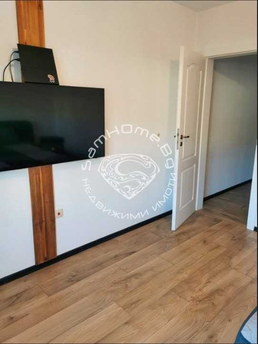 Продава се Тристаен апартамент в Варна, Възраждане 4 - 133 кв.м за 1627 €/кв.м - Снимка #7