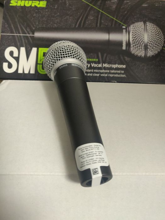 Vând microfon de voce și instrumente