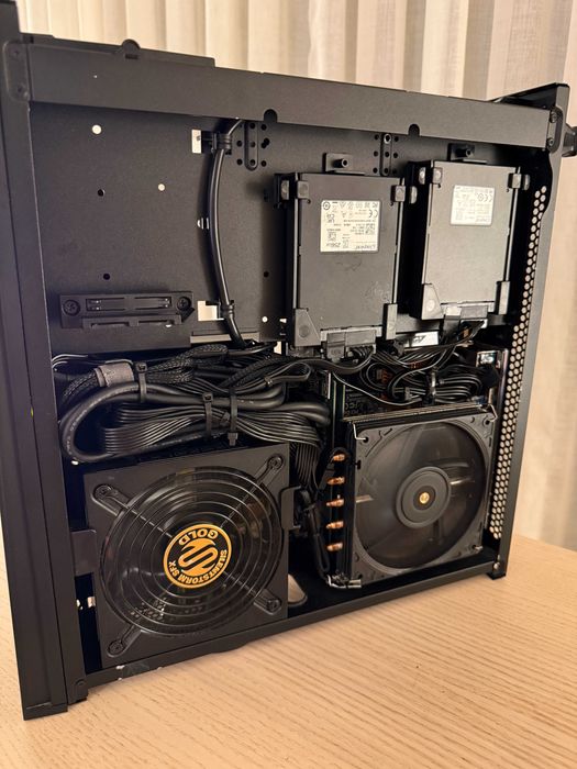 Sistem Multimedia si Gaming PC Intel I7-6700, GTX 1070 8GB, 32 GB DDR4