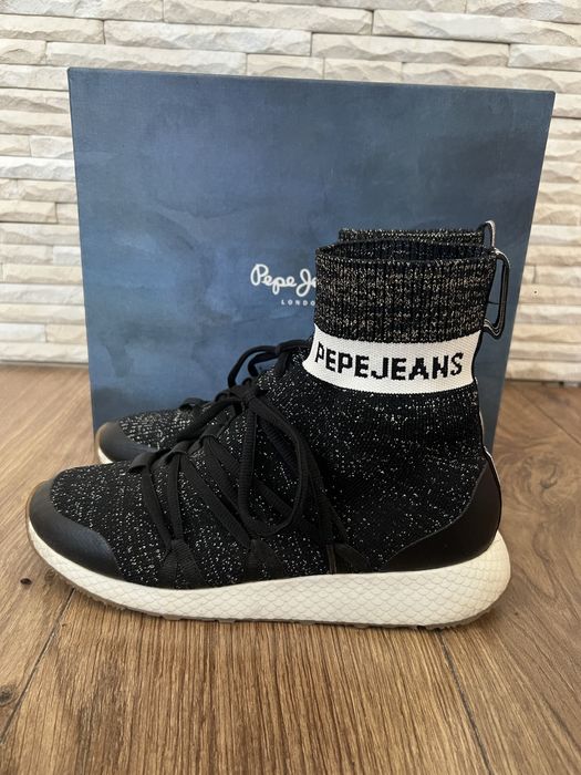 Pepe Jeans London обувки Koko с плетен чорап #40