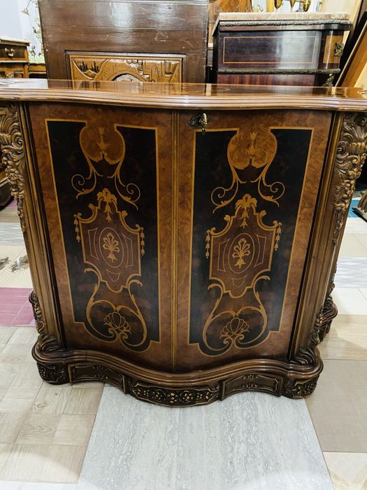 Comoda Lemn Intarsie Sculpturi Vintage