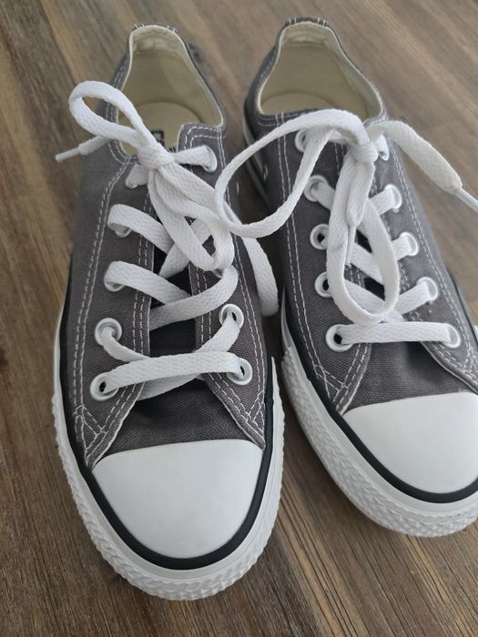 Converse marimea 36