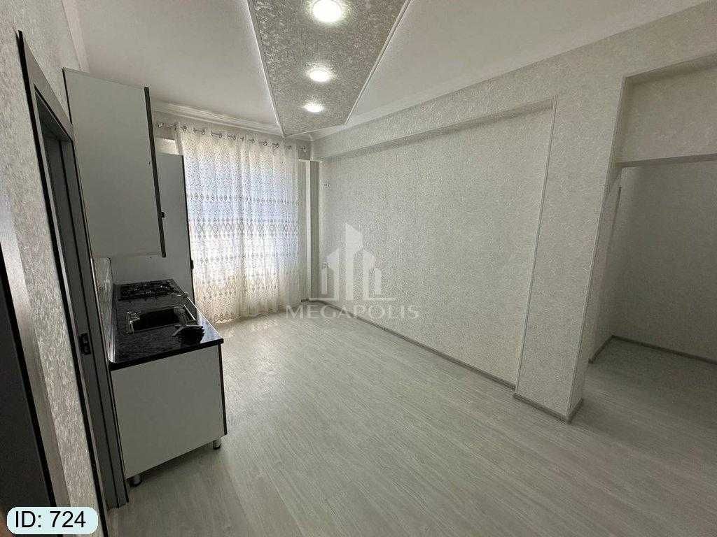 7 mikrda 3 xonali kvartira sotiladi  №724