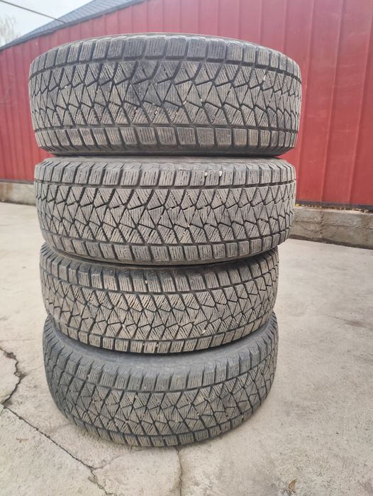 Шины зимние липучка