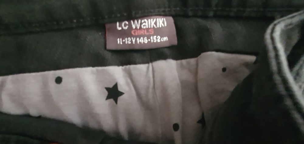 Ocazie 4 buc pantaloni 10-11 ani de firma H&M lc waikiki hanorac cadou