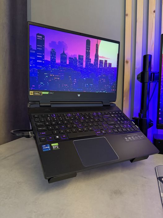 Laptop Gaming Acer Predator Helios 300 PH315-55