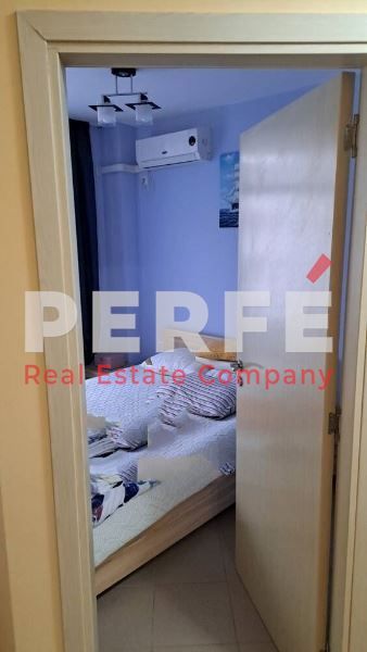 Продава се Двустаен апартамент в к.к. Слънчев бряг - 43 кв.м за 1094 €/кв.м - Снимка #4